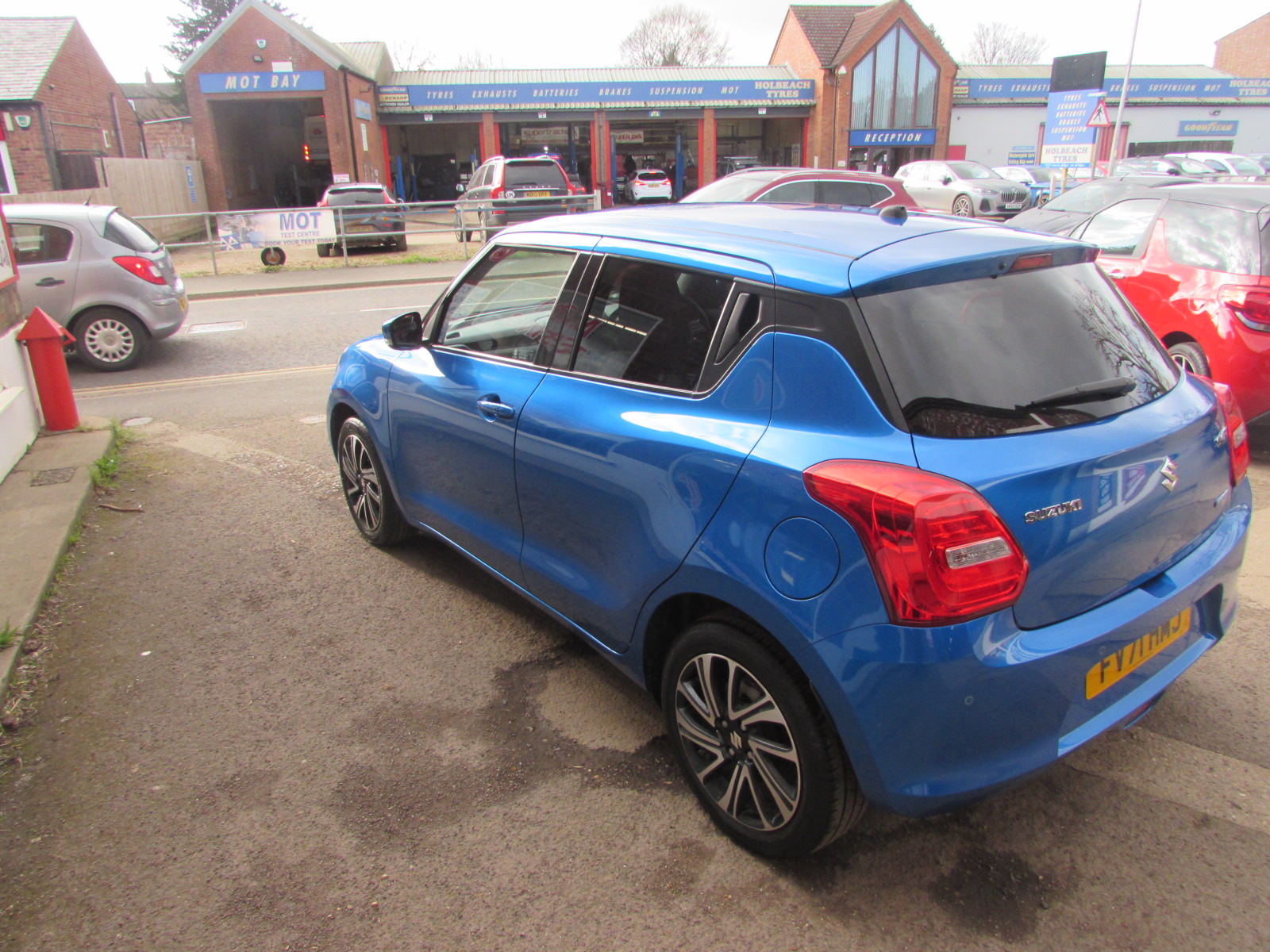 2021 SUZUKI SWIFT SZ5 DUALJET MHEV - Image 2