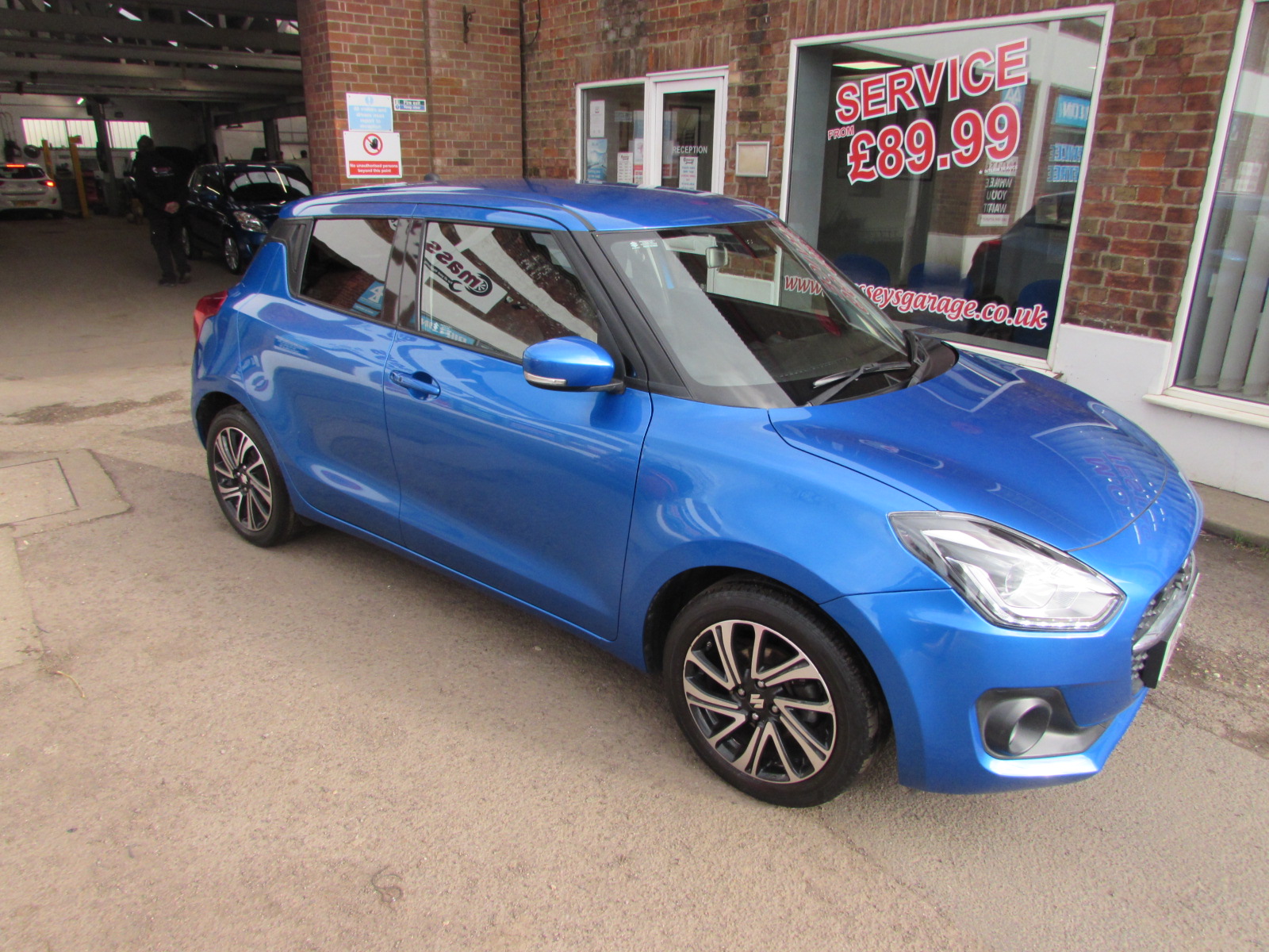 2021 SUZUKI SWIFT SZ5 DUALJET MHEV - Image 3