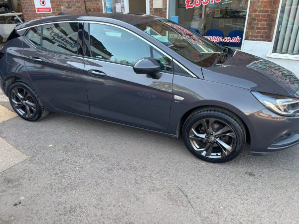 2016 Vauxhall Astra