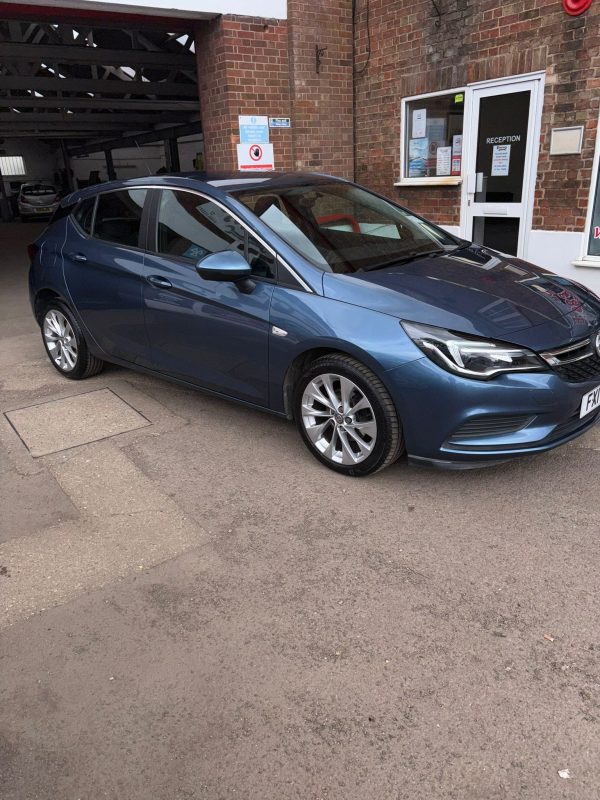 2017 Vauxhall Astra