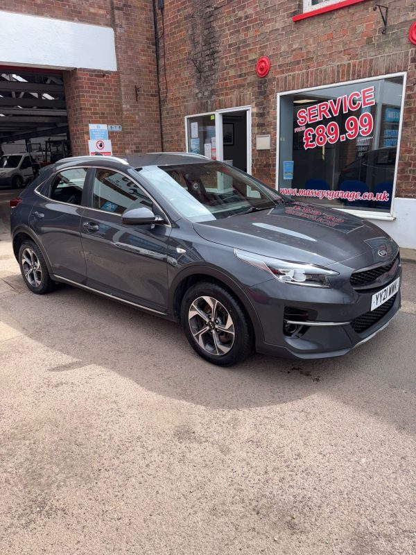 2021 KIA XCeed