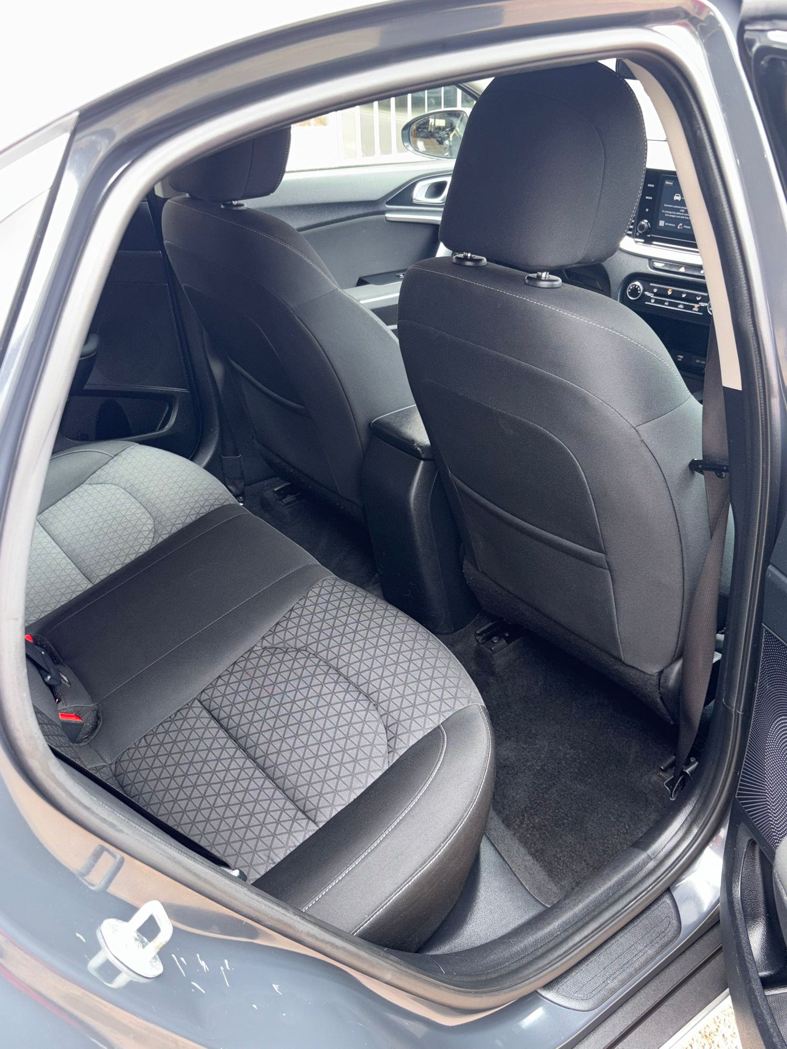 2021 KIA XCEEED 2 ISG - Image 8