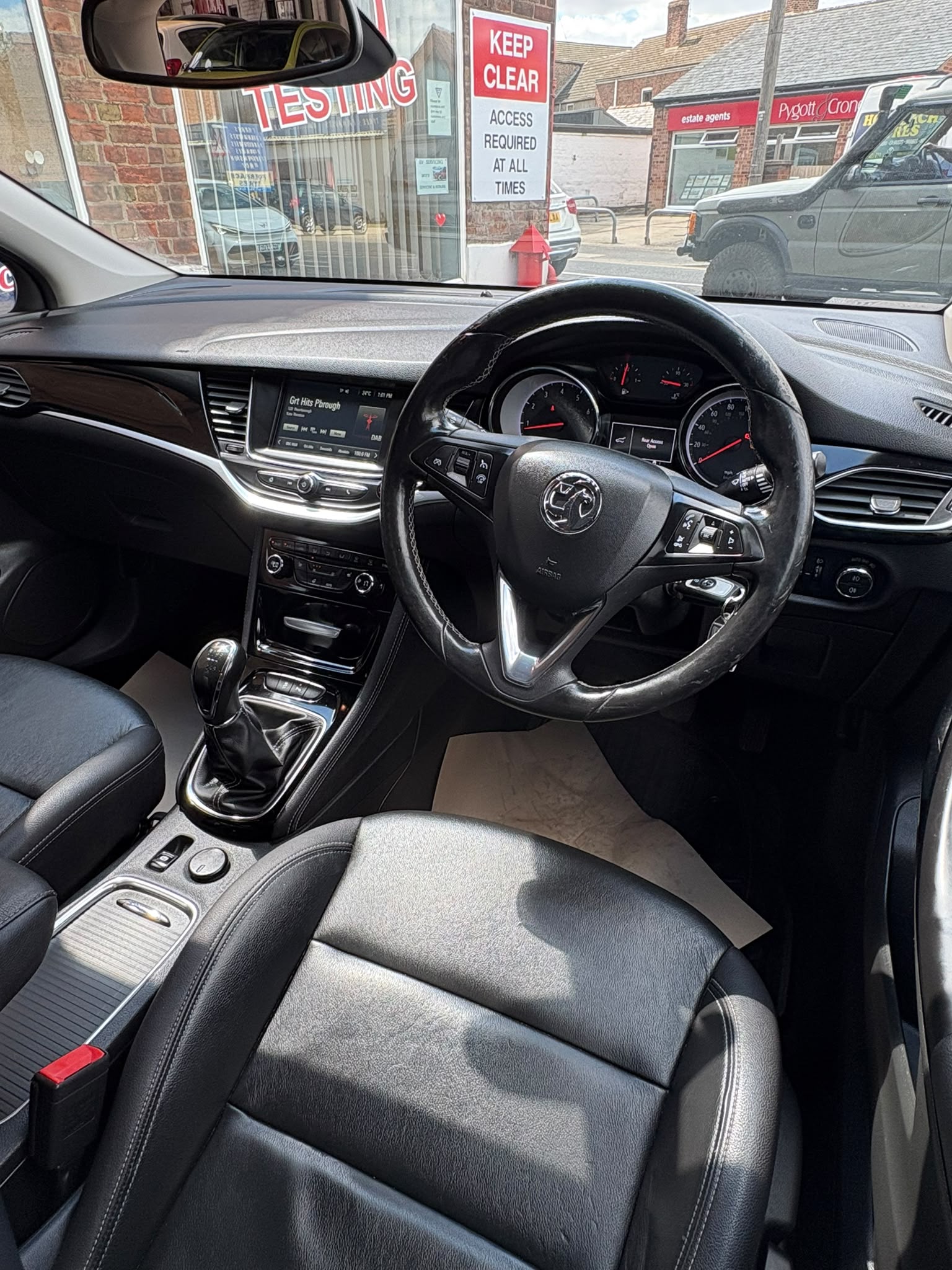 2017 VAUXHALL ASTRA ELITE ESTATE - Image 3
