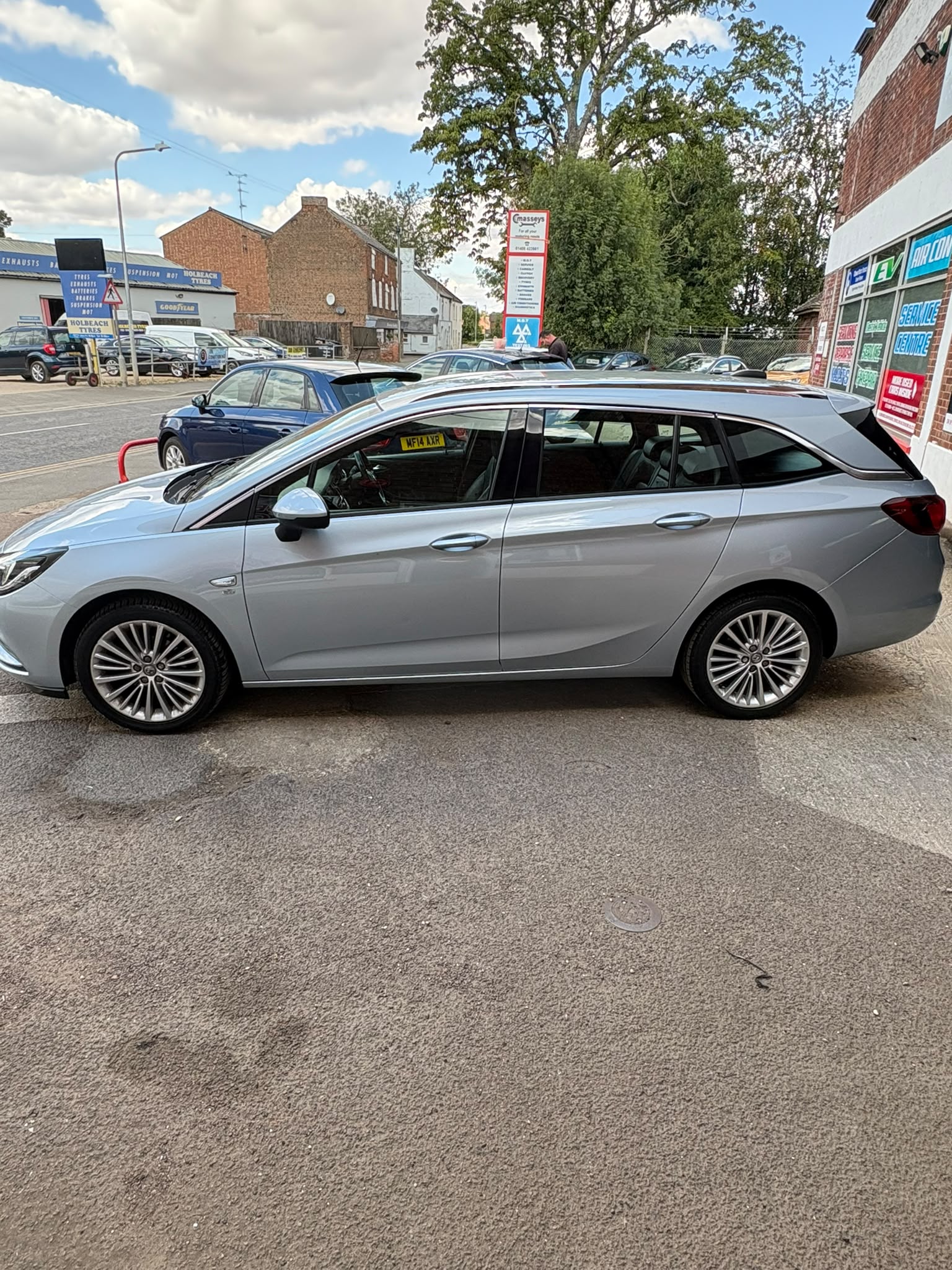2017 VAUXHALL ASTRA ELITE ESTATE - Image 7