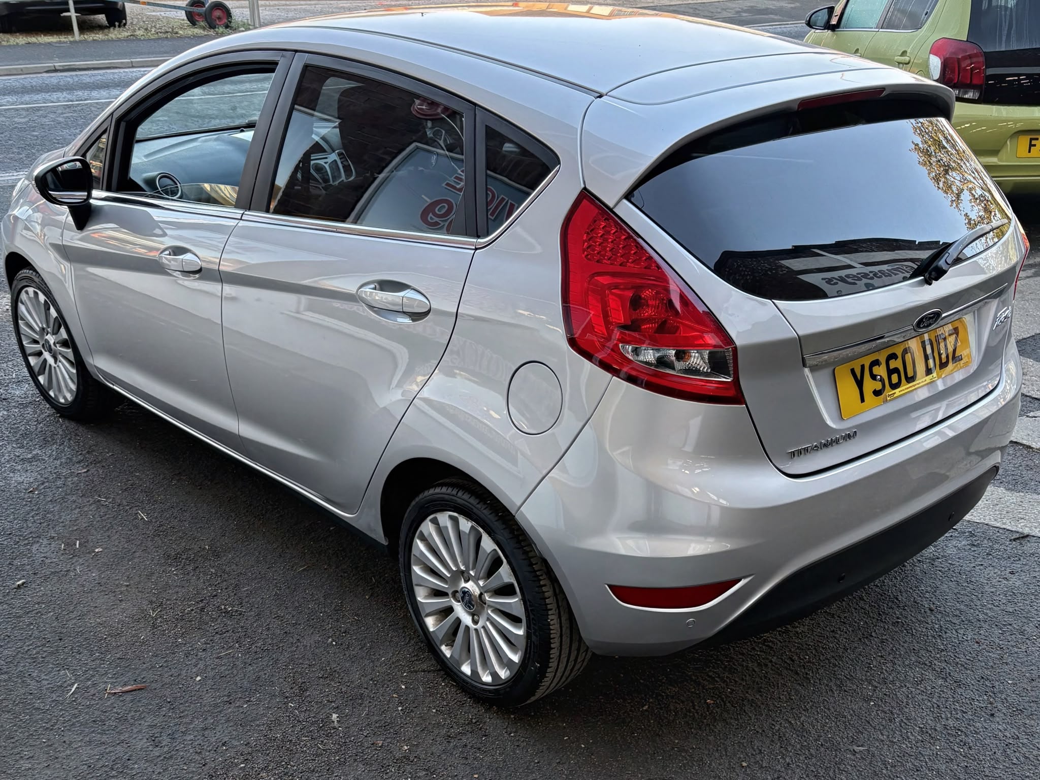 2010 FORD FIESTA TITANIUM 95 - Image 4